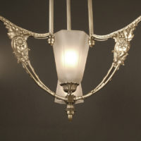 LUSTRE ART DÉCO BRONZE VIEIL ARGENT ET VERRE MOULÉ DÉPOLI BLANC – Image 7