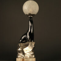 LAMPE VEILLEUSE OTARIE DE GEORGES BENOÎT, 1927, EN BRONZE, MARBRE ET VERRE MOULÉ-PRESSÉ CRAQUELÉ – Image 9