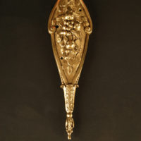 PAIRE D'APPLIQUES ART DÉCO MARCEL BAISE BRONZE ET VERRE ÉMAILLÉ – Image 4