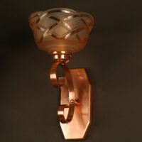 DEGUÉ, PAIRE D'APPLIQUES ART DÉCO CUIVRE PLEIN ET VERRE MOULÉ-PRESSÉ – Image 6