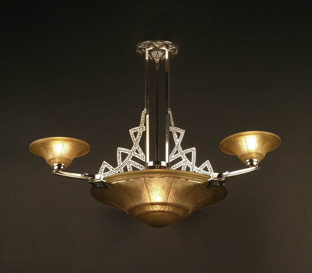 LUSTRE ART DÉCO MAURICE MODEL-CRISTALLERIE DE VERDUN BRONZE CHROMÉ ET VERRE MOULÉ-PRESSÉ – Image 5
