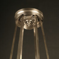 LUSTRE ART DÉCO LÉON HUGUE BRONZE ARGENTÉ ET VERRE MOULÉ-PRESSÉ DÉPOLI BLANC – Image 12