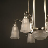 LUSTRE ART DÉCO LÉON HUGUE BRONZE ARGENTÉ ET VERRE MOULÉ-PRESSÉ DÉPOLI BLANC – Image 5