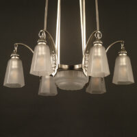 LUSTRE ART DÉCO LÉON HUGUE BRONZE ARGENTÉ ET VERRE MOULÉ-PRESSÉ DÉPOLI BLANC – Image 8
