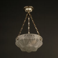 SUSPENSION ART DÉCO LAITON VIEIL ARGENT ET VERRE MOULÉ-PRESSÉ DÉPOLI BLANC – Image 3