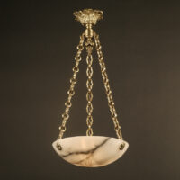 LUCIEN ALLIOT : PAIRE DE SUSPENSIONS BRONZE ET ALBÂTRE BLANC VEINÉ GRIS – Image 2