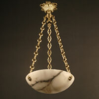 LUCIEN ALLIOT : PAIRE DE SUSPENSIONS BRONZE ET ALBÂTRE BLANC VEINÉ GRIS – Image 11