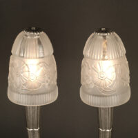HETTIER & VINCENT / DES HANOTS : PAIRE DE LAMPES ART DÉCO DOUBLE FEUX BRONZE NICKEL-ARGENT – Image 4