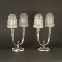 HETTIER & VINCENT / DES HANOTS : PAIRE DE LAMPES ART DÉCO DOUBLE FEUX BRONZE NICKEL-ARGENT – Image 8