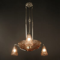 ALPHONSE RICHARD/ETS JEAN GAUTHIER: LUSTRE ART DÉCO BRONZE ARGENTÉ ET VERRE MOULÉ-PRESSÉ