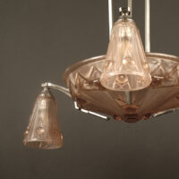 ALPHONSE RICHARD/ETS JEAN GAUTHIER: LUSTRE ART DÉCO BRONZE ARGENTÉ ET VERRE MOULÉ-PRESSÉ – Image 10
