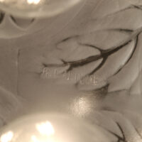 RENÉ LALIQUE : SUSPENSION-VASQUE ART DÉCO "DAHLIAS" 1921, VERRE MOULÉ-PRESSÉ – Image 9