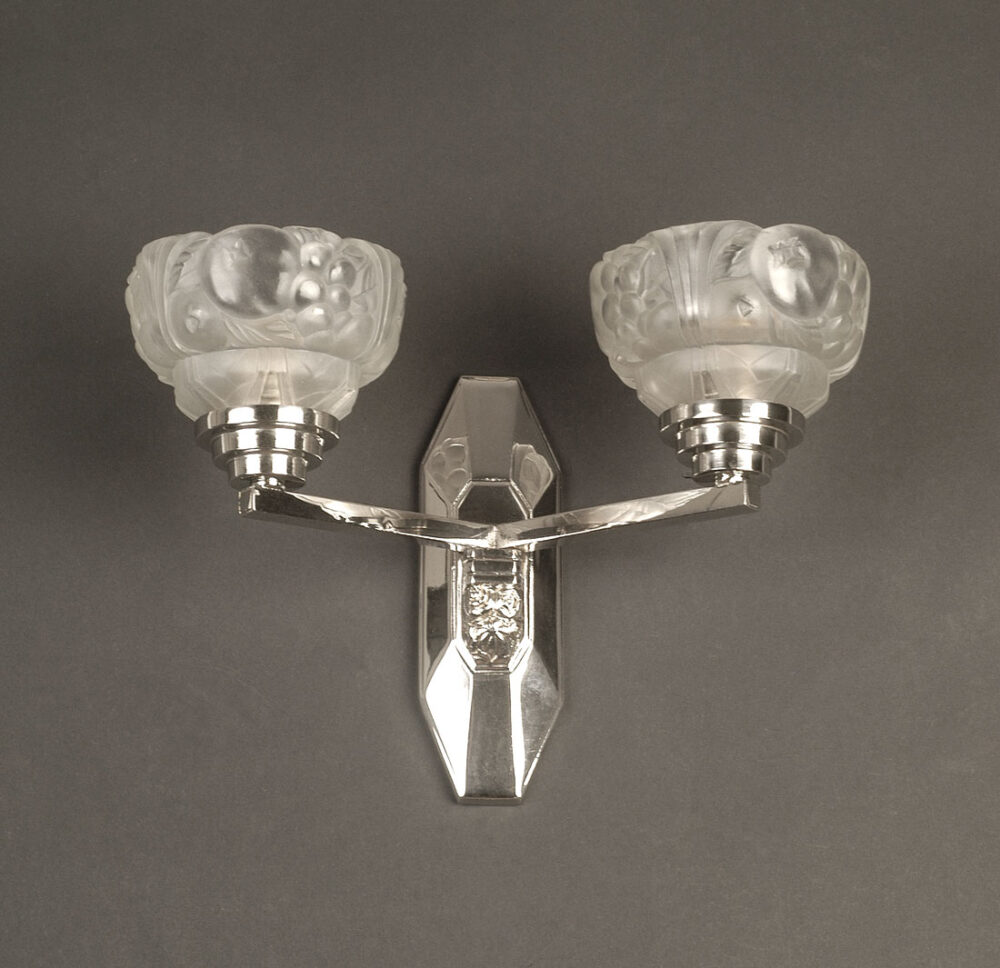 F. HUBENS/ETS GAUTHIER : APPLIQUE DOUBLE BRONZE NICKEL-CHROME VERRE MOULÉ-PRESSÉ