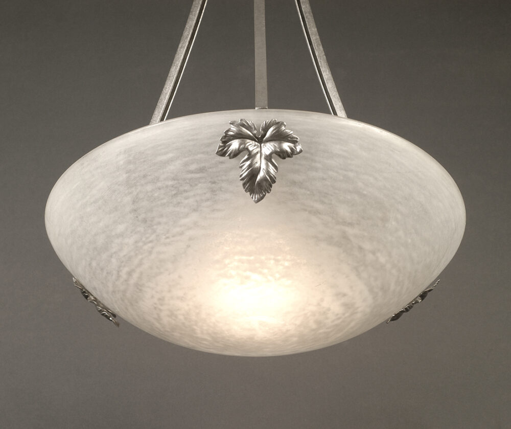 SCHNEIDER : SUSPENSION VASQUE ART DÉCO EN FERRONNERIE D'ART ET PÂTE DE VERRE – Image 2