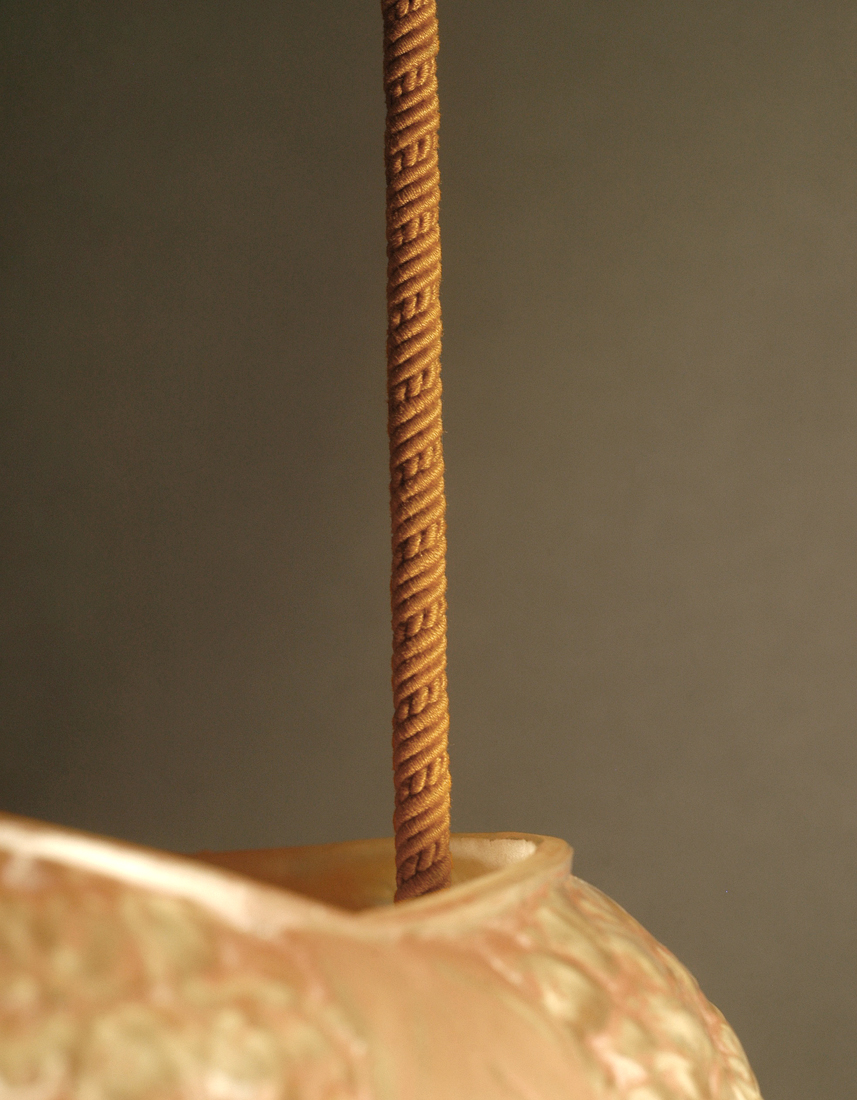 HETTIER & VINCENT/MULLER FRÈRES : SUSPENSION ART DÉCO "HORTENSIAS" BRONZE ET VERRE MOULÉ-PRESSÉ – Image 11