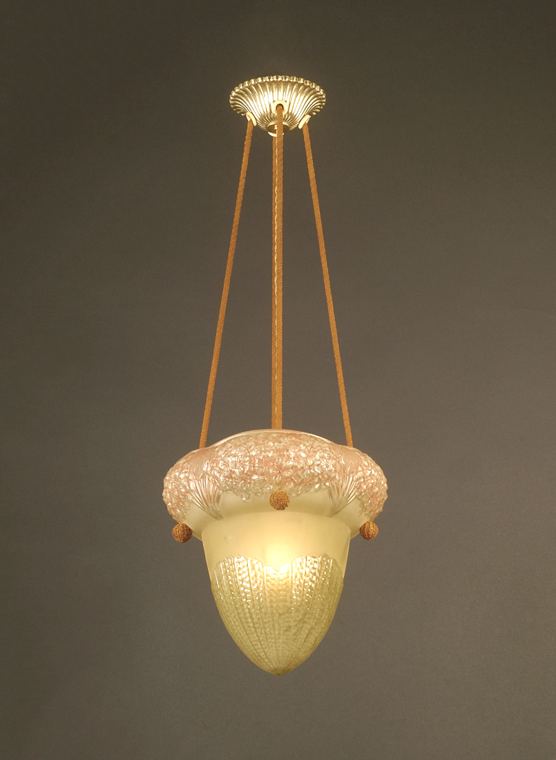 HETTIER & VINCENT/MULLER FRÈRES : SUSPENSION ART DÉCO "HORTENSIAS" BRONZE ET VERRE MOULÉ-PRESSÉ – Image 3